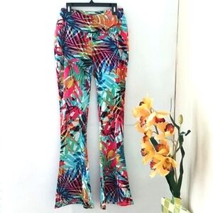 SUNNY LEIGH TROPICAL PARADISE CARMELLE FLARE BOTTOM SKINNY PANTS SIZE SMALL NWOT